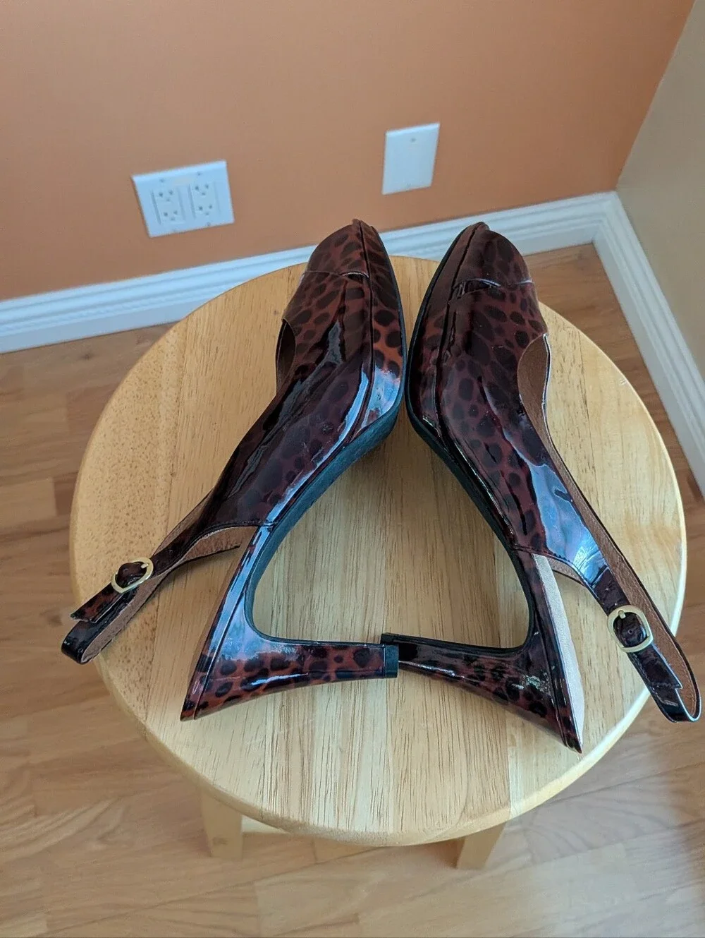 Clarks Artisan Brown Leopard Patent Slingback Peep-Toe Wedges Size 11
